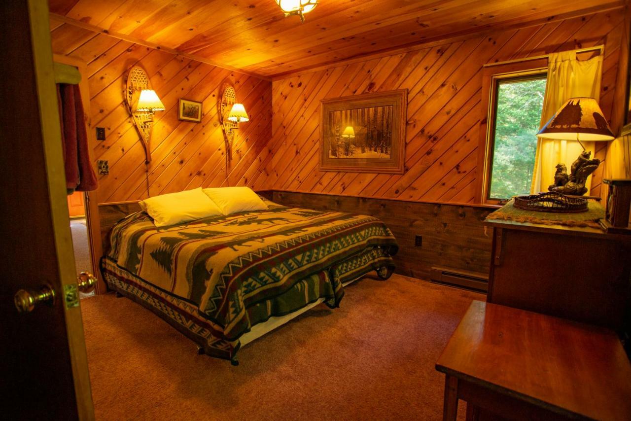Lake Clear Lodge Exterior photo